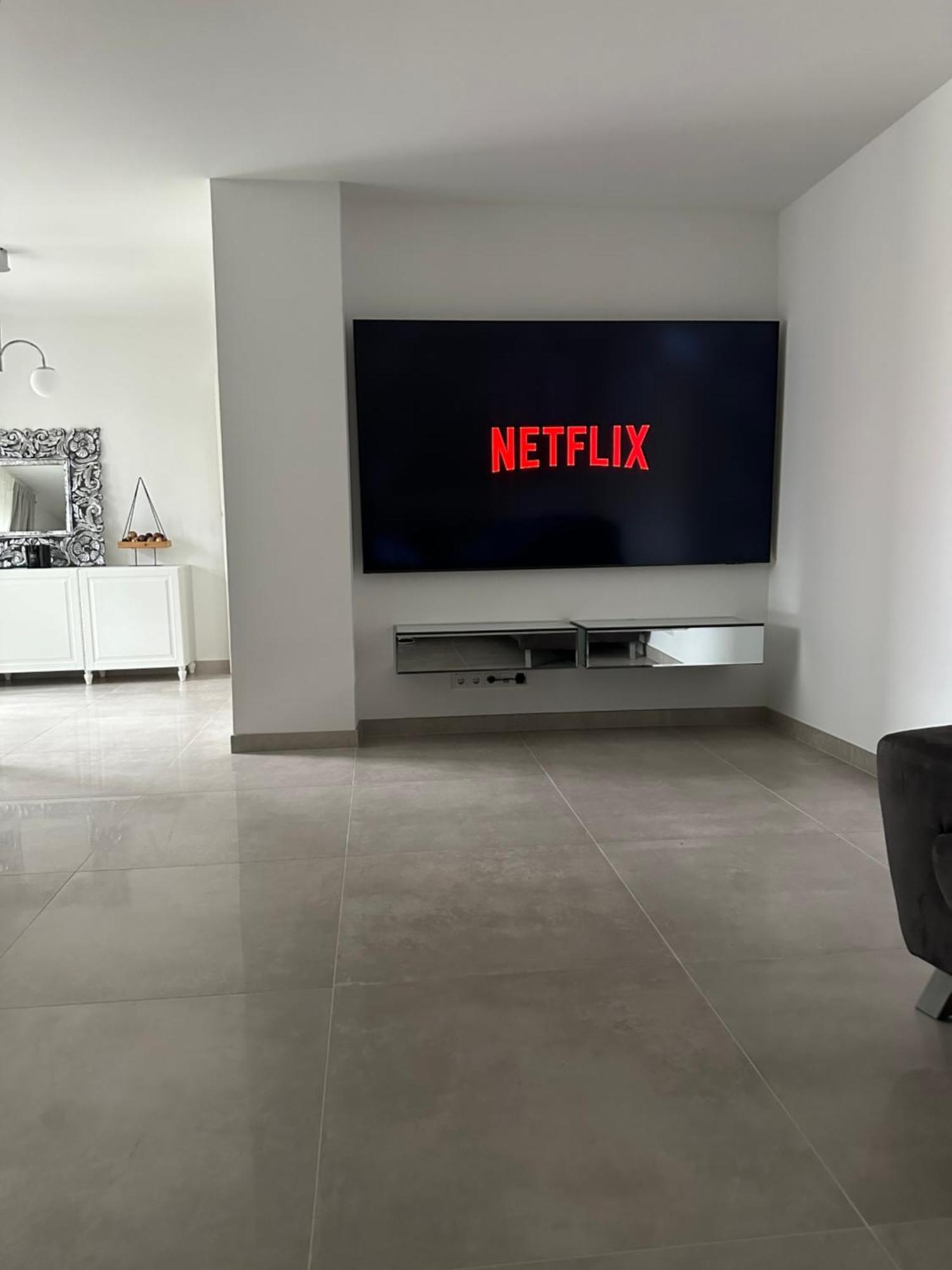 שוונאו Luxury Apartment Marz מראה חיצוני תמונה